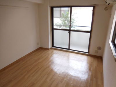 【居間・リビング】 | ジョイフル富田