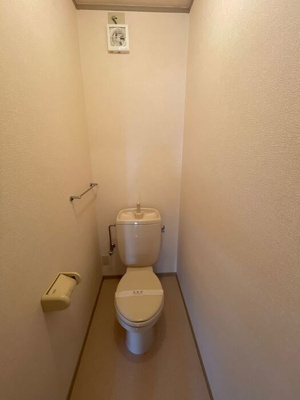 【トイレ】 | プルミエールＢ棟 | シンプルで使いやすいトイレです