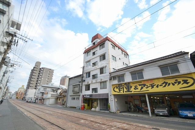 柴原ビルの周辺