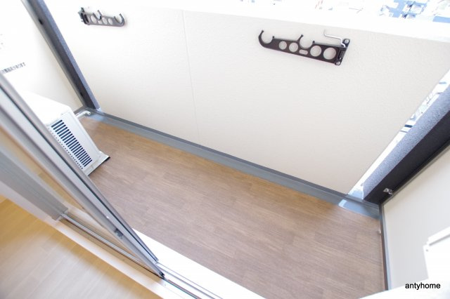 エグゼ新大阪南　仲介手数料無料のバルコニー