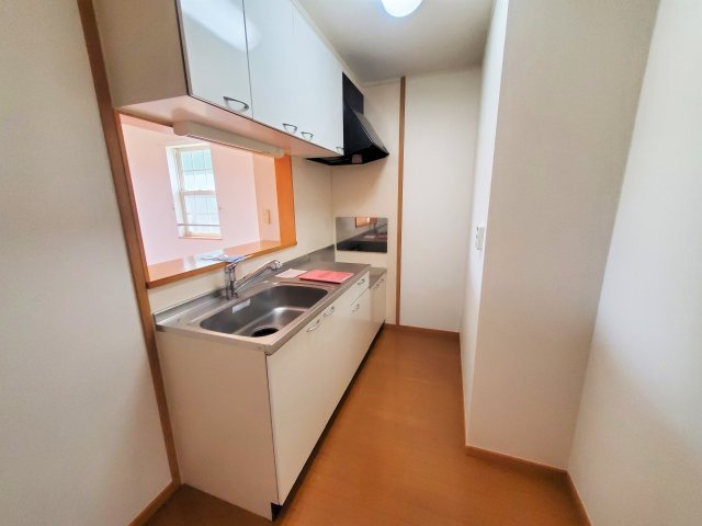 グランシス富木島のキッチン