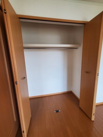 グランシス富木島の収納