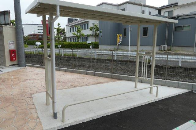 倉敷市新田のアパートのその他共用部分|自転車置き場
