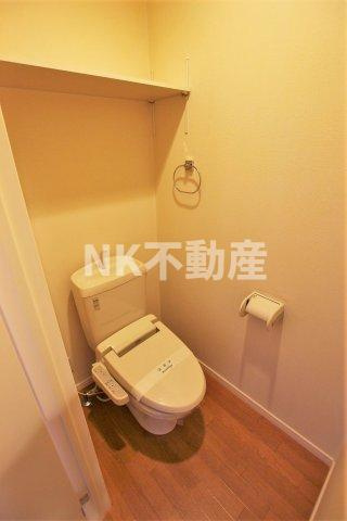 【トイレ】 | alcyone(アルシオネ）（荒本賃貸） | 落ち着いた色調のトイレです