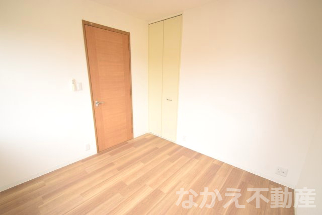 【寝室】 | 落ち着いて過ごせるお部屋なので、寝室にいかがでしょうか