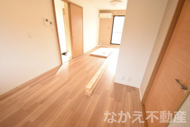 【居間・リビング】 | 使いやすい居間です