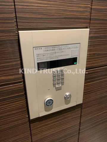 ランドセントラル梅田のセキュリティ|モニター付きインターホンです