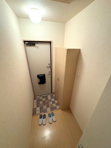 セジュールほんどう　Ａ棟の玄関