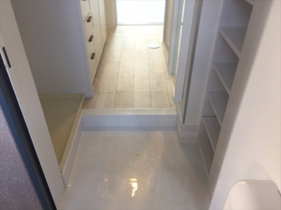 【玄関】 | J&Bマンション101号室