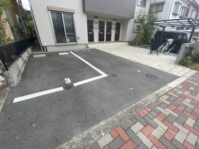 【駐車場】 | フォレストゥパラ南山本