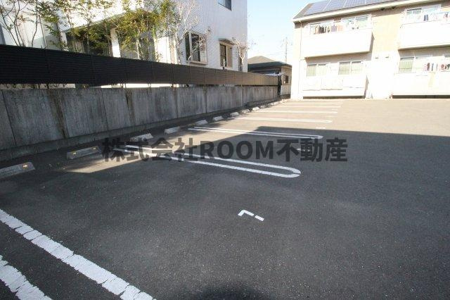 セジュールＳＡＩＴＯＵの駐車場|駐車場に車を止められます