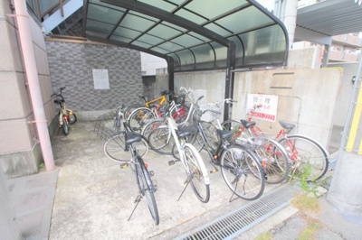 【その他共用部分】 | プチハイツ服部