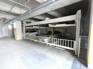 【駐車場】 | 機械式駐車場です。