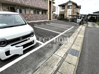 【駐車場】 | 駐車場があるので、車を買う予定の方も安心です