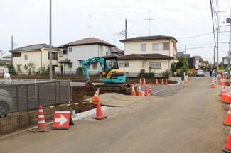 【前面道路含む現地写真】