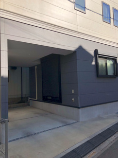 【駐車場】 | １階の駐車スペース