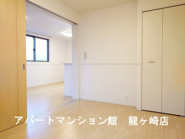 アール　ホームズⅠの寝室