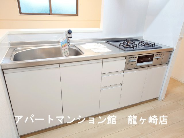 アール　ホームズⅠのキッチン
