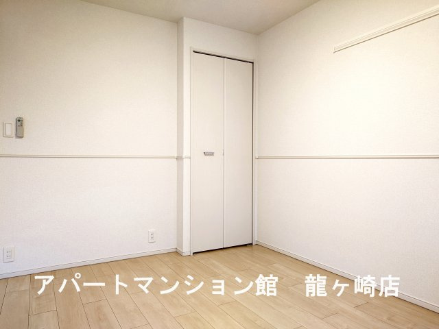 アール　ホームズⅠの寝室