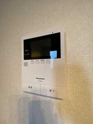 【セキュリティ】 | PHARE/ファーレ | 防犯対策に有効なカメラ付きインターホン！録画機能が付いているので留守中の訪問者まで確認できます♪