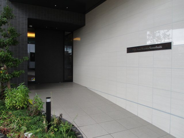 パークアクシス名古屋山王橋のエントランス|パークアクシス名古屋山王橋