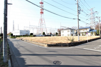 【前面道路含む現地写真】