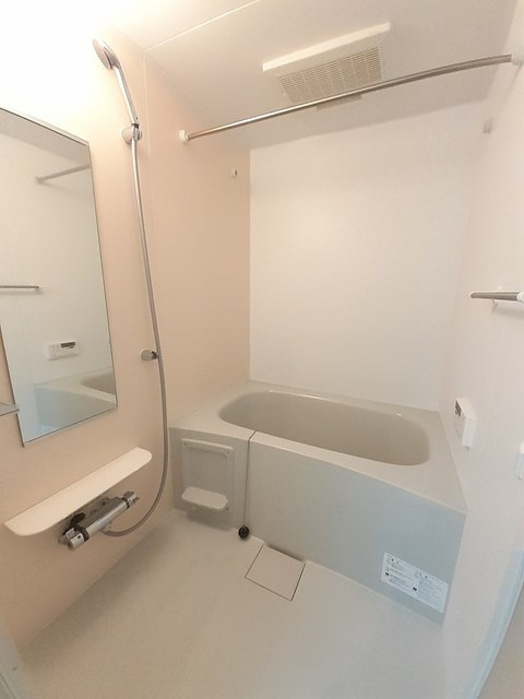 ストーンズ黒瀬yu Ⅰの浴室