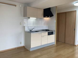 【居間・リビング】 | ハイツプリシア | ハイツプリシア　３０１号室