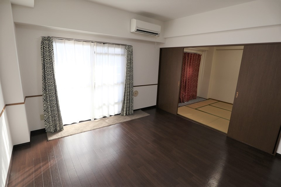 エトワール三永の居間・リビング