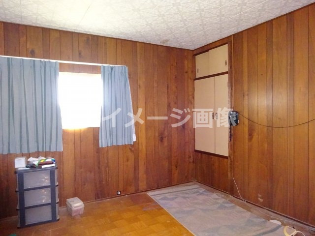 唐津市菜畑の中古一戸建の洋室