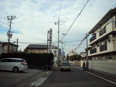 コスモハイツ上御霊の地図|前面道路