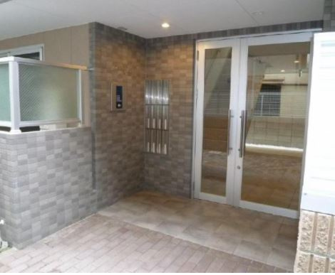 岸和田市大手町のハイツのエントランス|エントランスです