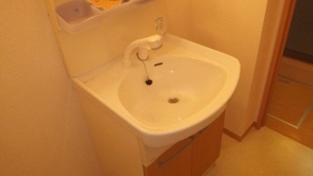 Ｉ.Ｓ.　ＶＩＬＬＡの洗面所|洗面台にはシャンプードっレサーが有りますよ♪