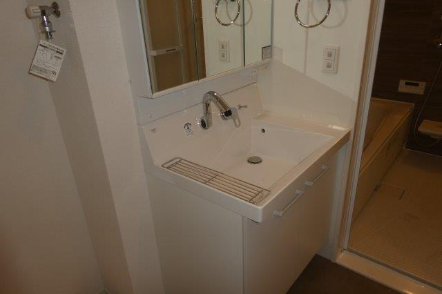 カトーナヴィラの独立洗面台|シャンプードレッサー