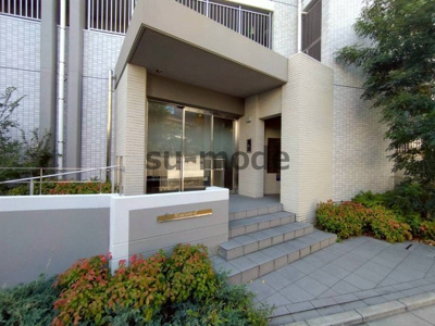 【エントランス】 | エスメゾンE棟