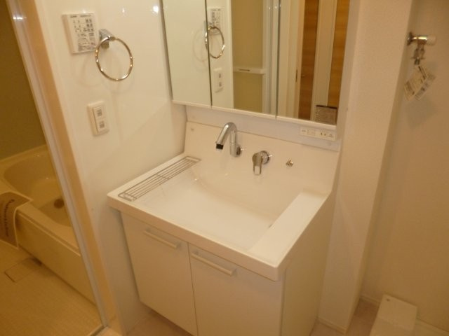 カトーナヴィラの独立洗面台|シャンプードレッサー