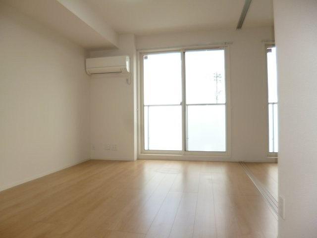 カトーナヴィラの居間・リビング