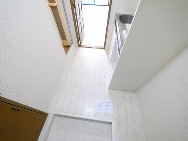 ロイヤルクリヨンの玄関