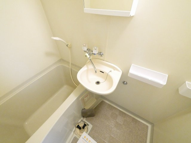 ロイヤルクリヨンの洗面所