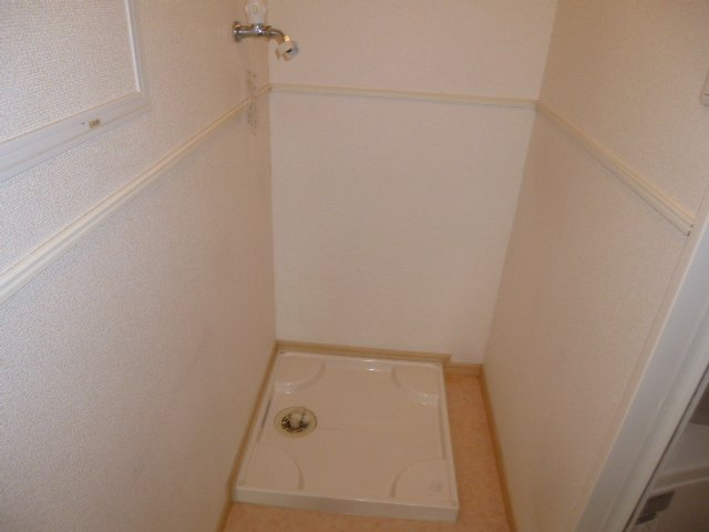 カーサ・エテルノのその他|洗濯機置き場