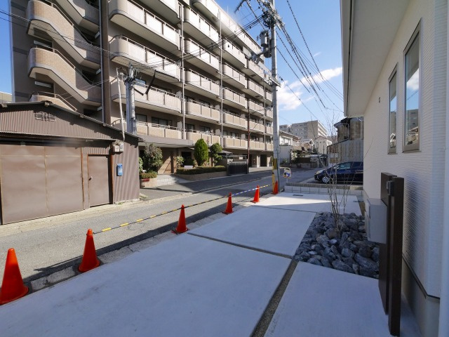 大宮町戸建のその他共用部分|駐車場です