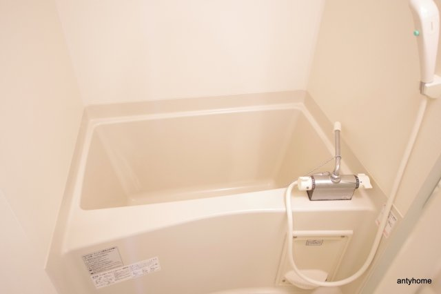 レジュールアッシュプレミアムツイン2　仲介手数料無料の浴室