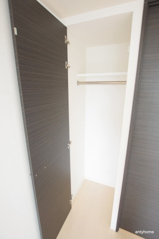 レジュールアッシュプレミアムツイン2　仲介手数料無料の収納