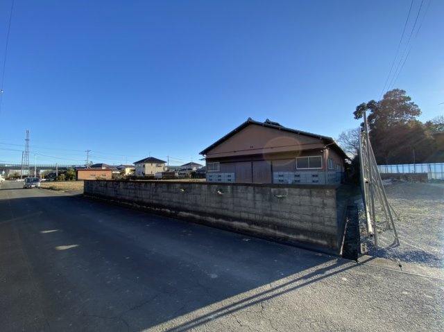 比企郡川島町三保谷宿　資材置き場用地　413坪の外観