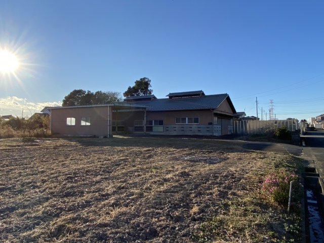 比企郡川島町三保谷宿　資材置き場用地　413坪の外観