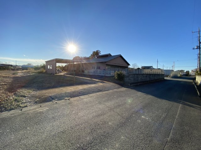 比企郡川島町三保谷宿　資材置き場用地　413坪の外観
