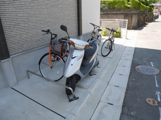 【その他共用部分】 | カーサマコイ博多南Ⅱの駐輪場