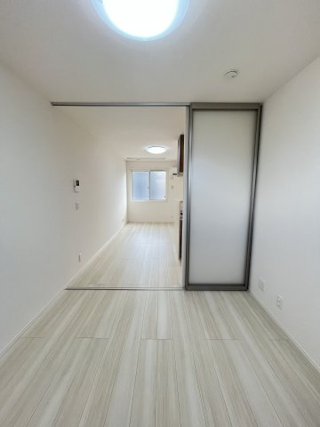 ville nouvelle（ヴィルヌーベル）Ⅱの洋室