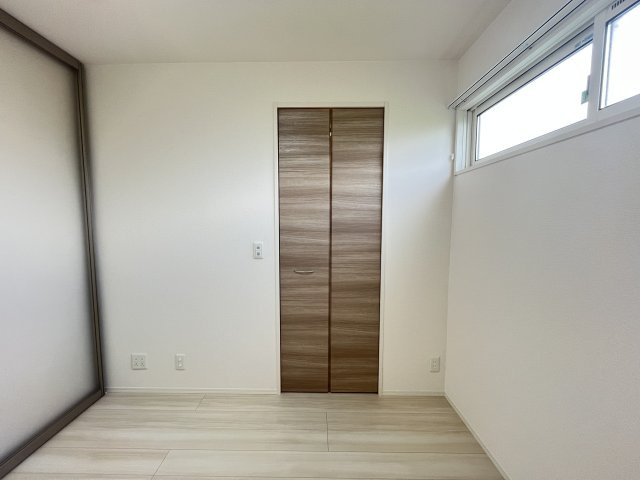 ville nouvelle（ヴィルヌーベル）Ⅱの洋室