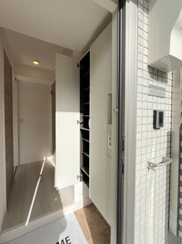 ville nouvelle（ヴィルヌーベル）Ⅱの洋室